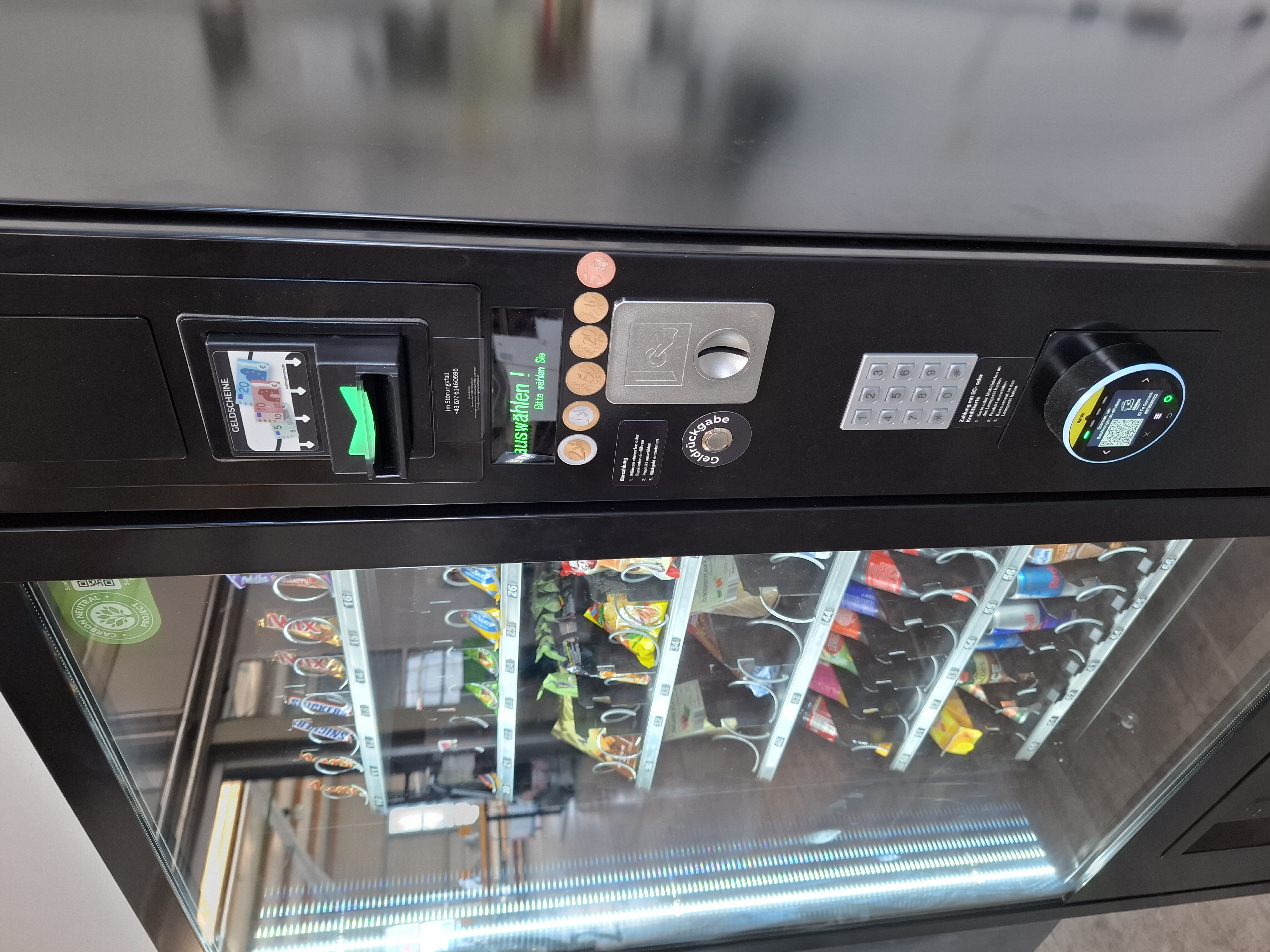Modernes Zahlungssystem am Automaten